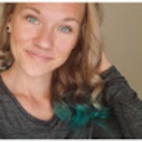 Meet your Posher, Pearl - Picture 1 of 1